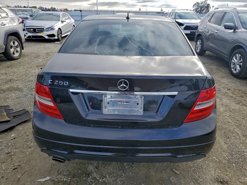 2012 MERCEDES-BENZ C 250 #3304603453