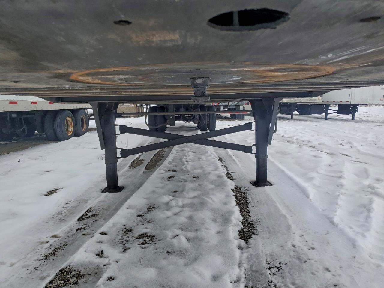 Lot #3317835209 2016 UTILITY VS2DX