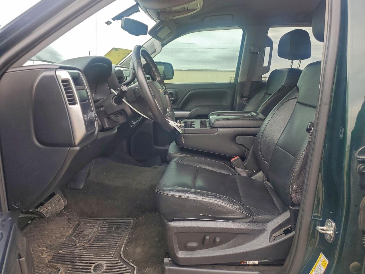 CHEVROLET SILVERADO C1500 LT