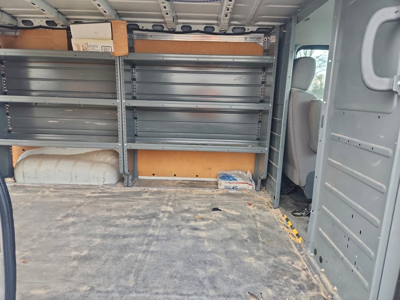 NISSAN NV1500 1500 S