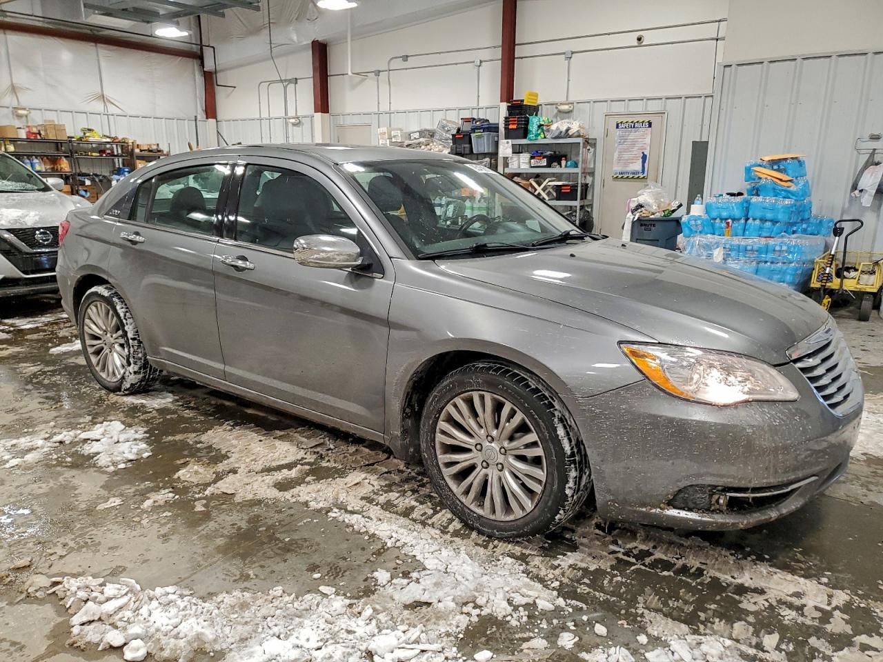 CHRYSLER 200 LIMITED