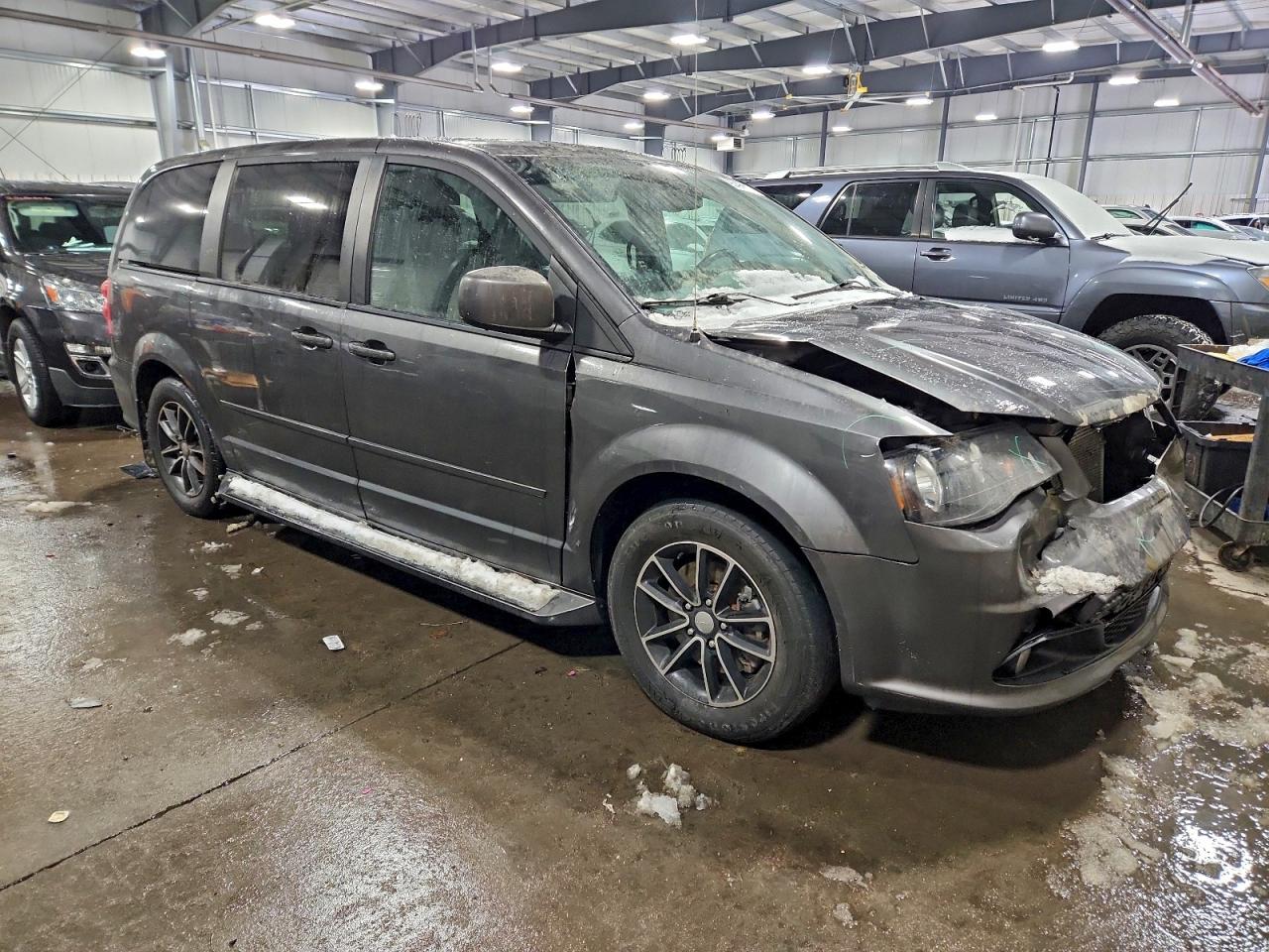 DODGE GRAND CARAVAN R/T