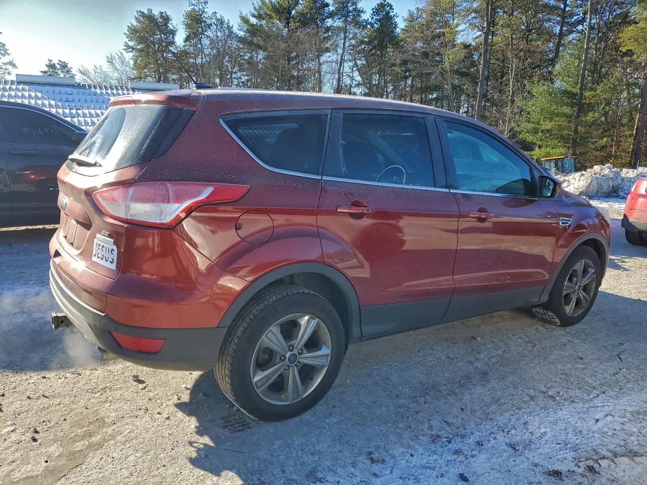 FORD ESCAPE SE