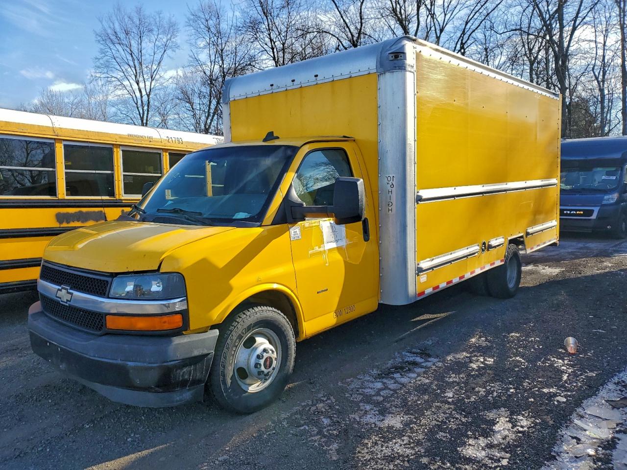 GMC SAVANA CUTAWAY G3500