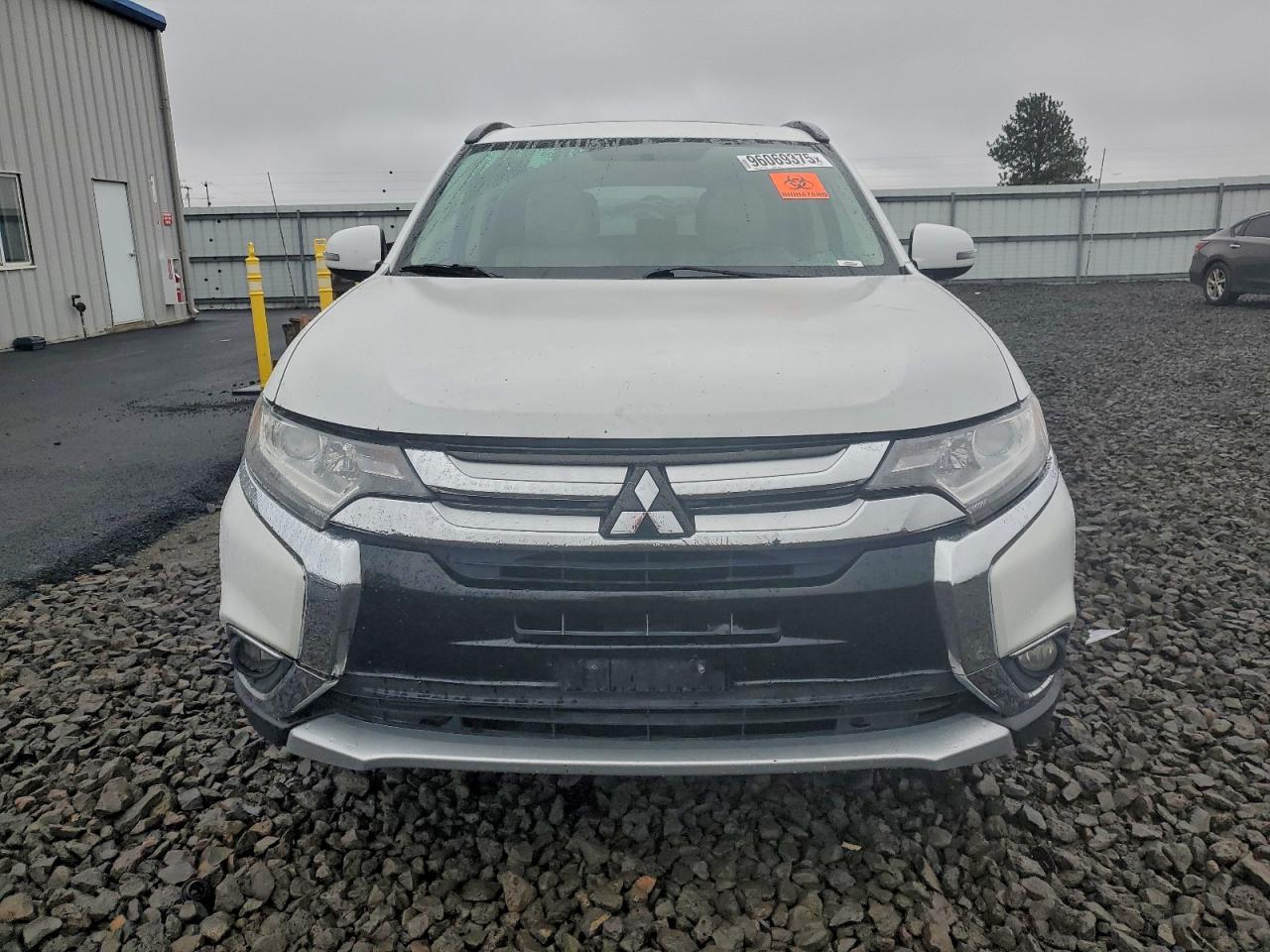 Lot #3317773078 2016 MITSUBISHI OUTLANDER