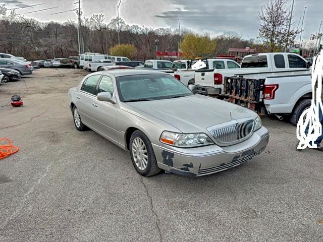 2003 LINCOLN TOWN CAR S #3311754725