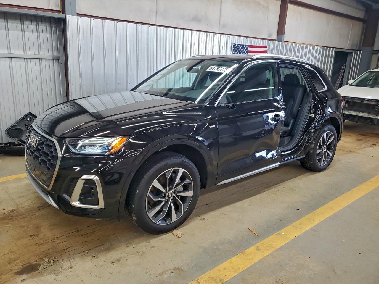 AUDI Q5 PREMIUM PLUS 45