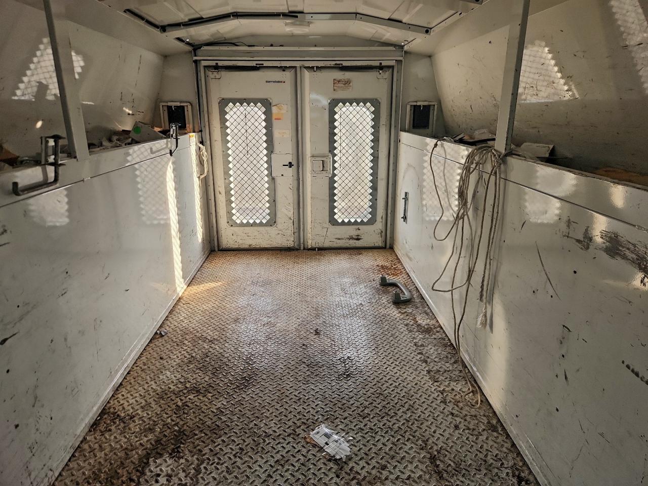 FORD E-350 E350 SUPER DUTY CUTAWAY VAN