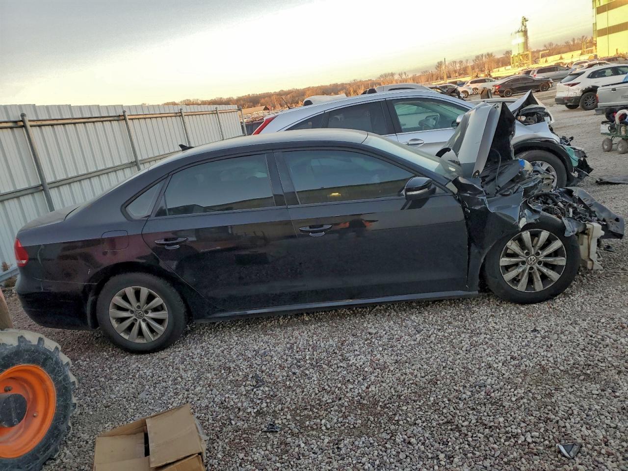 Lot #3317835200 2015 VOLKSWAGEN PASSAT S