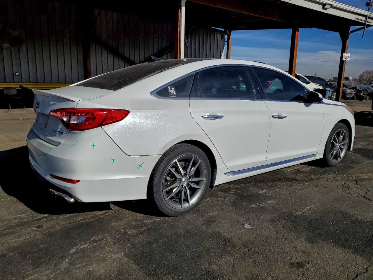 HYUNDAI SONATA SPORT