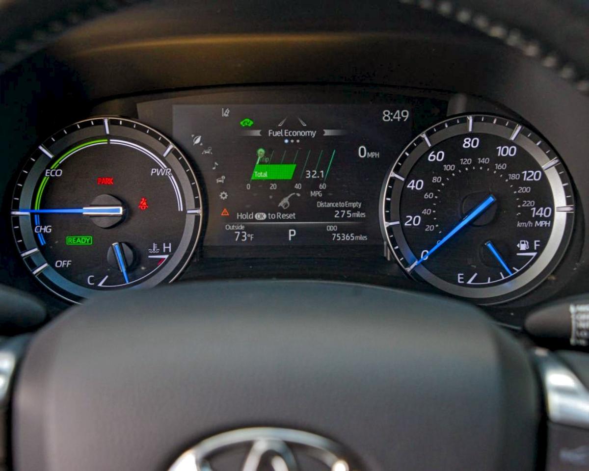 Lot #3316738452 2021 TOYOTA HIGHLANDER