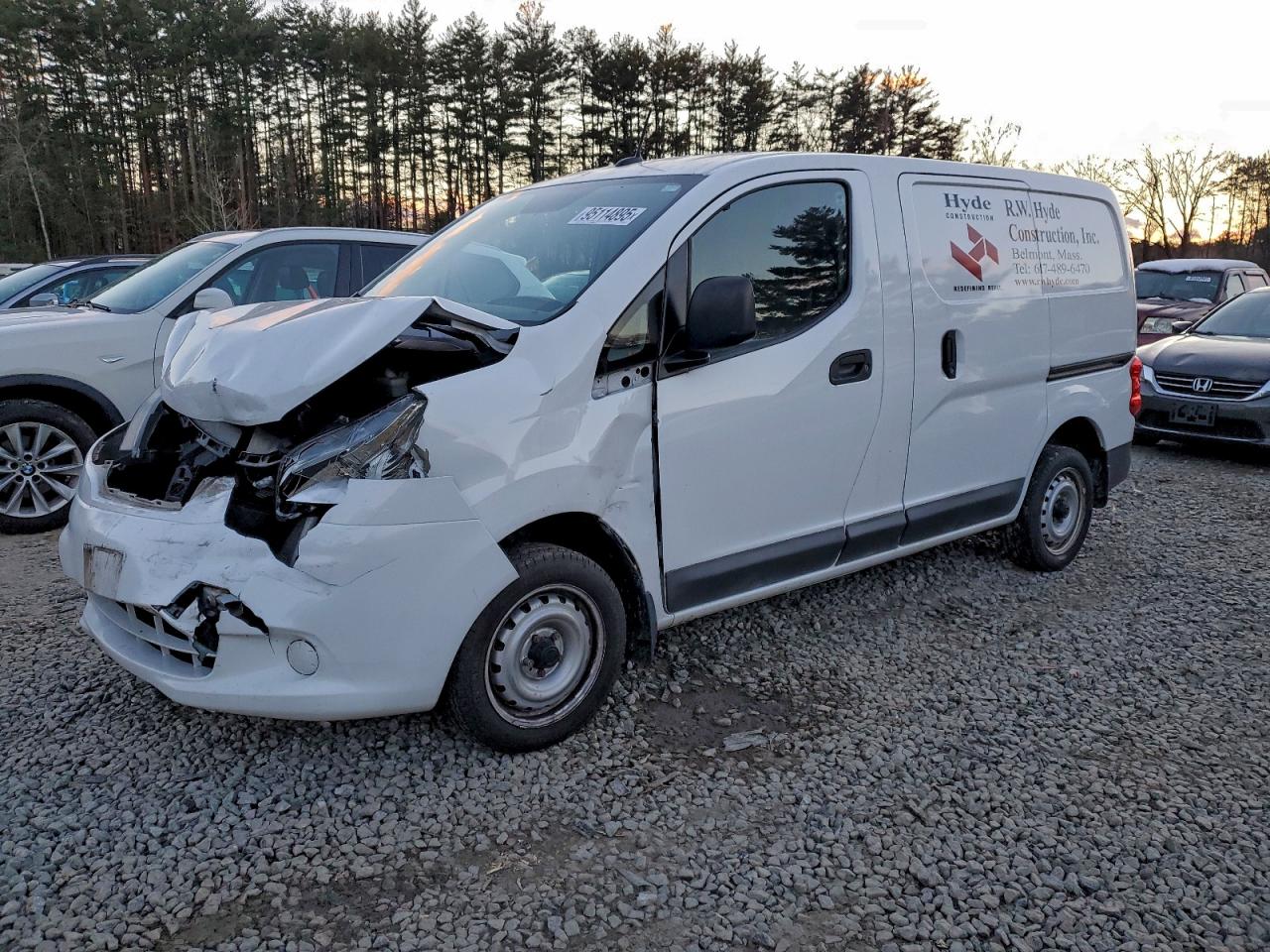 NISSAN NV200 2.5S