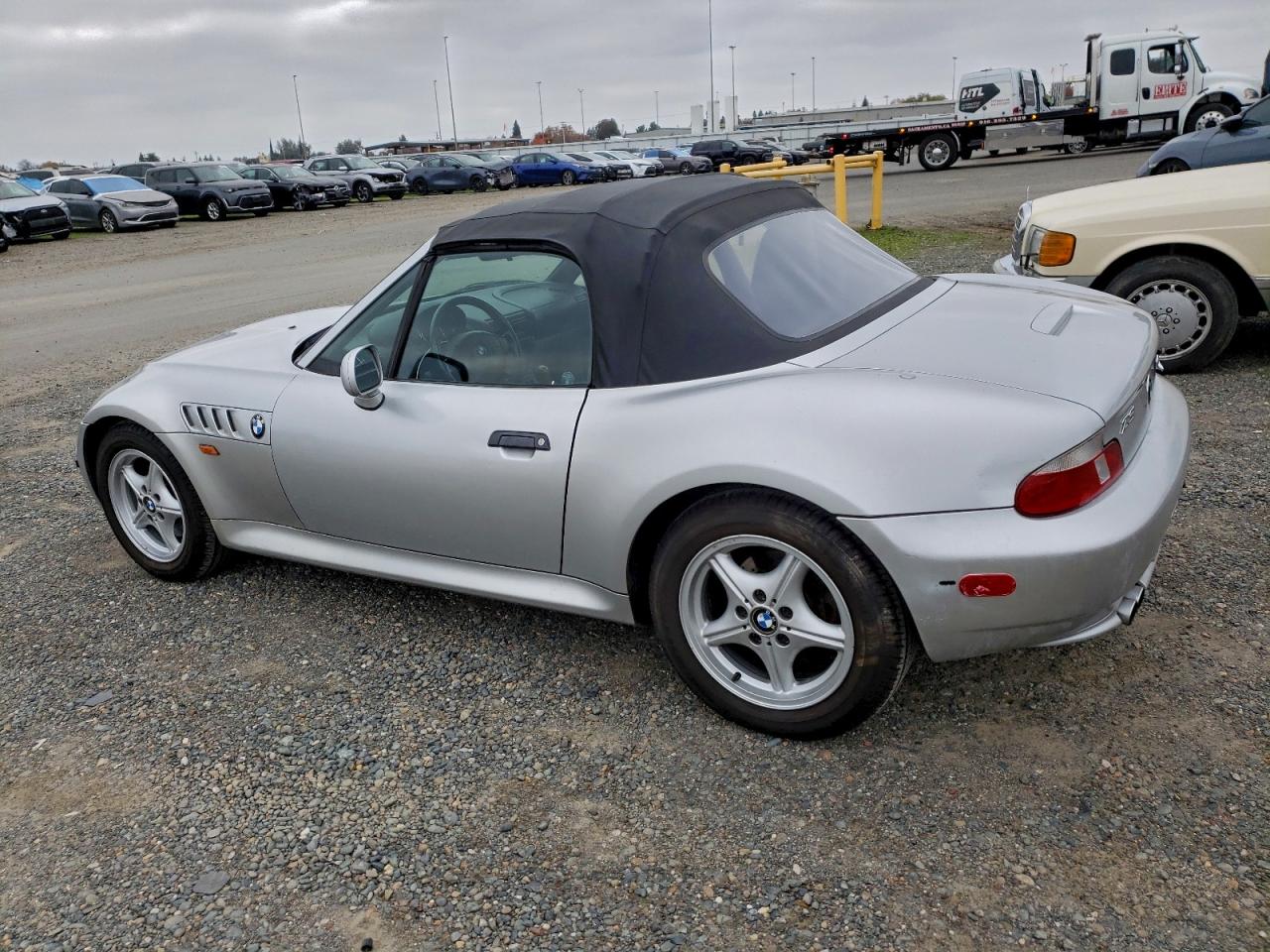 Lot #3301874442 2001 BMW Z3 3.0