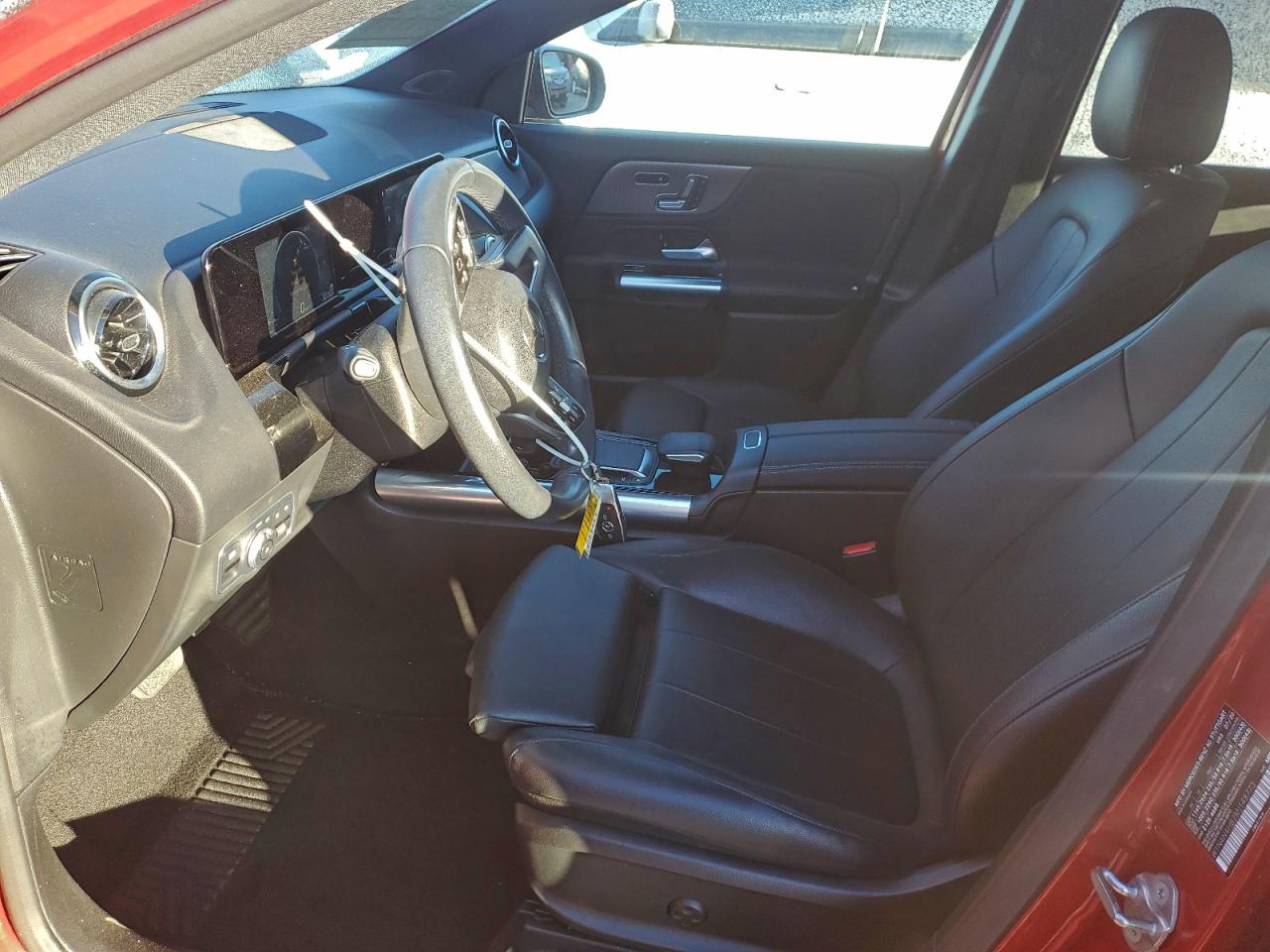 MERCEDES-BENZ GLA-CLASS 250 4MATIC