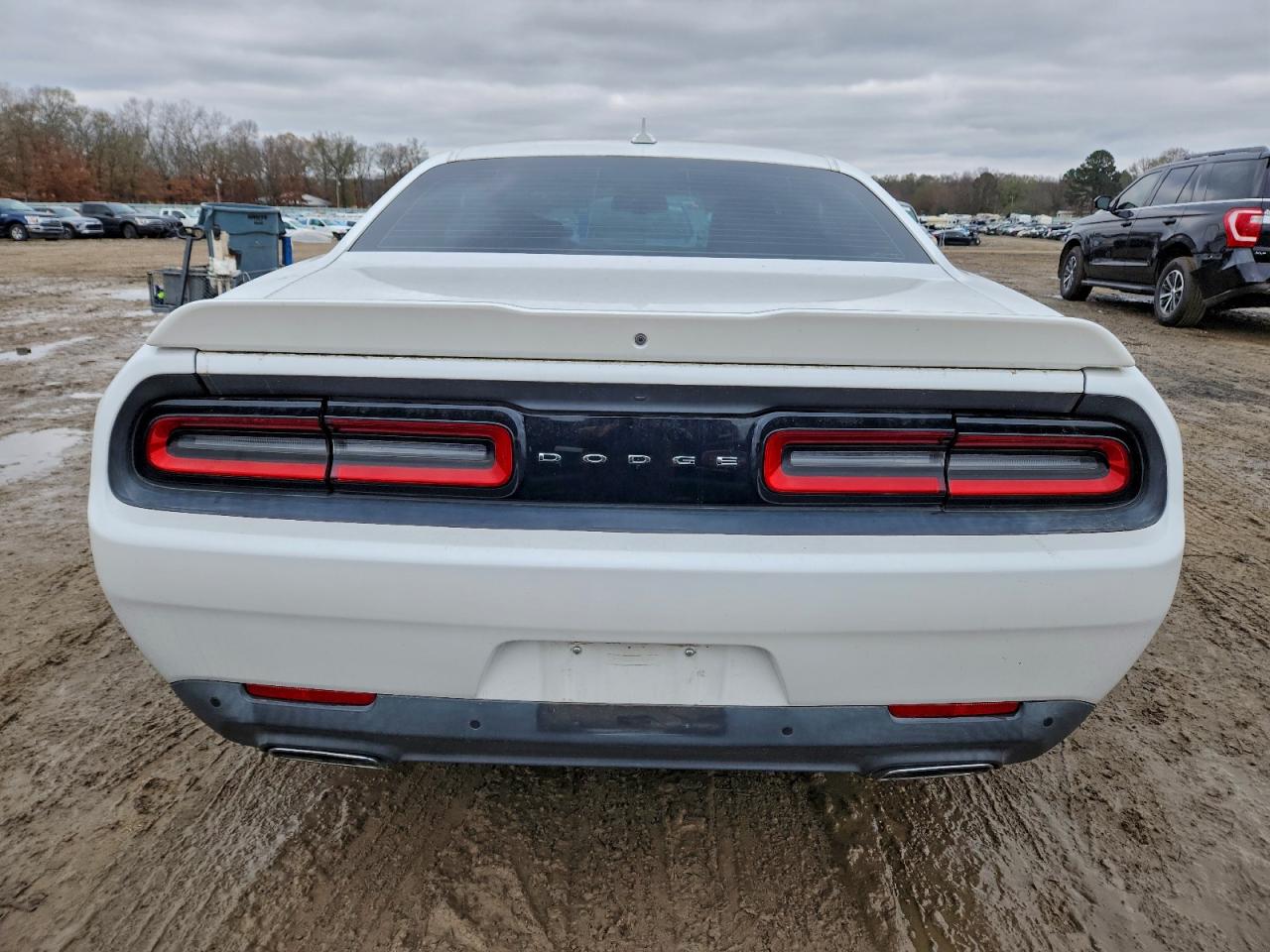 DODGE CHALLENGER SXT PLUS