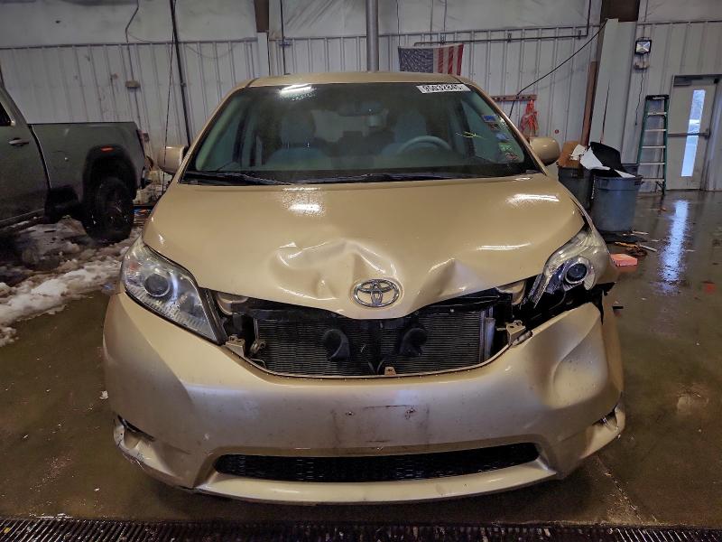 2011 TOYOTA SIENNA BAS #3316022805