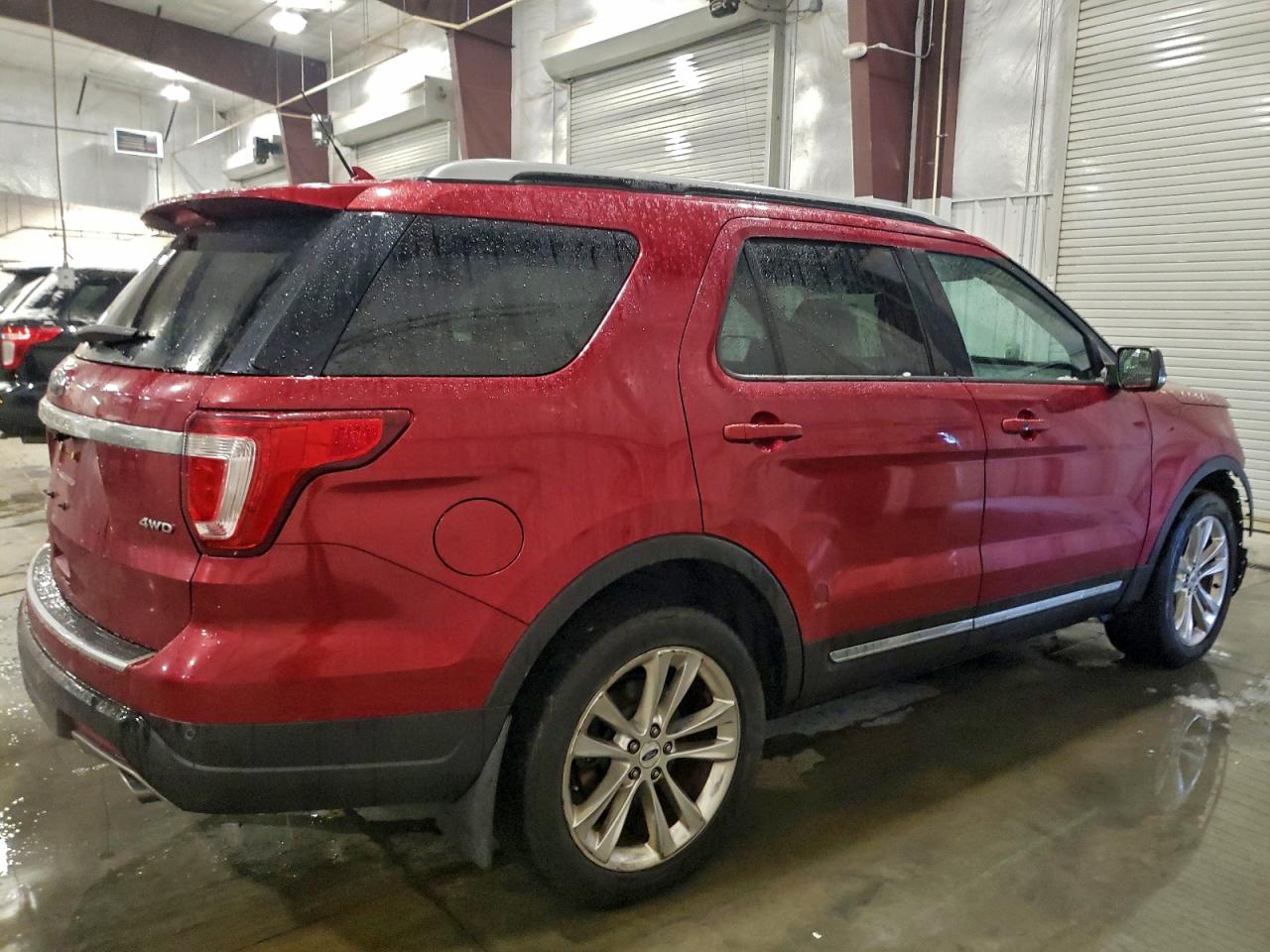 FORD EXPLORER XLT