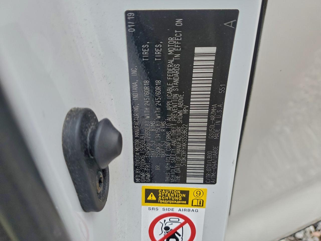 TOYOTA HIGHLANDER SE