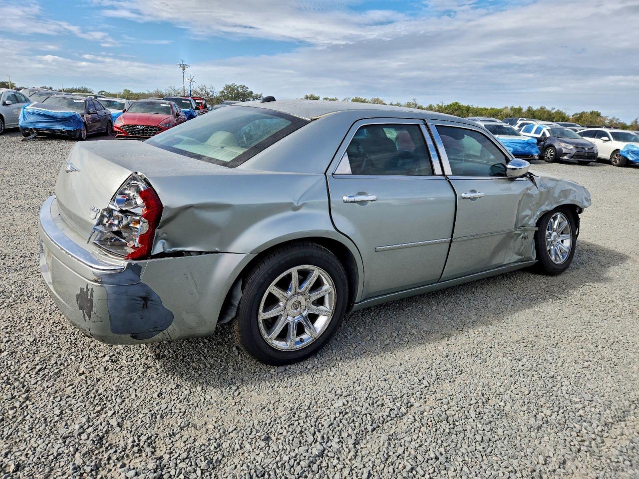 Lot #3308381309 2005 CHRYSLER 300C
