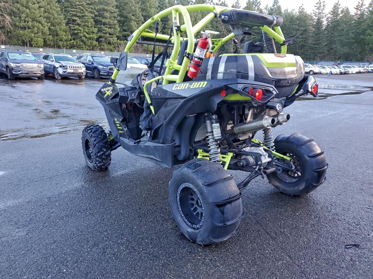 Lot #3318071370 2015 CAN-AM MAVERICK 1