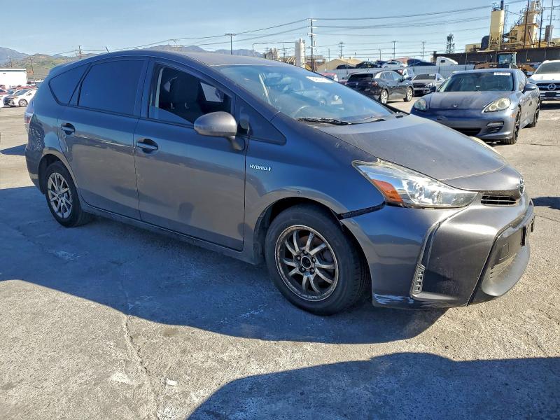 2015 TOYOTA PRIUS V #3303979726