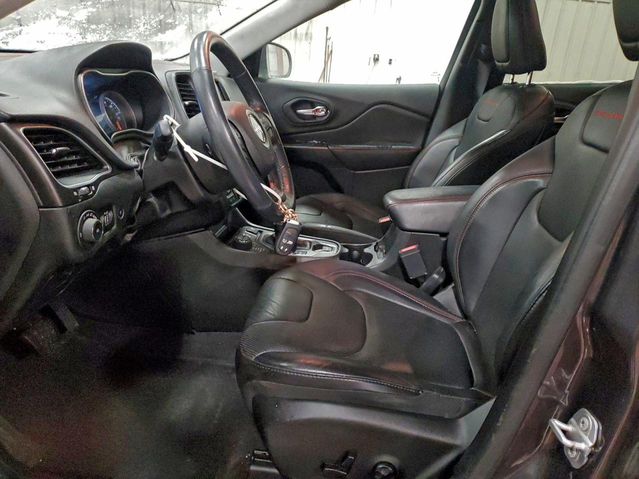 Lot #3309252622 2019 JEEP CHEROKEE T