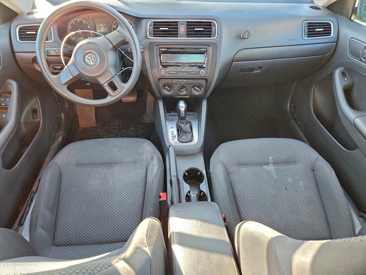 Lot #3317830249 2013 VOLKSWAGEN JETTA BASE