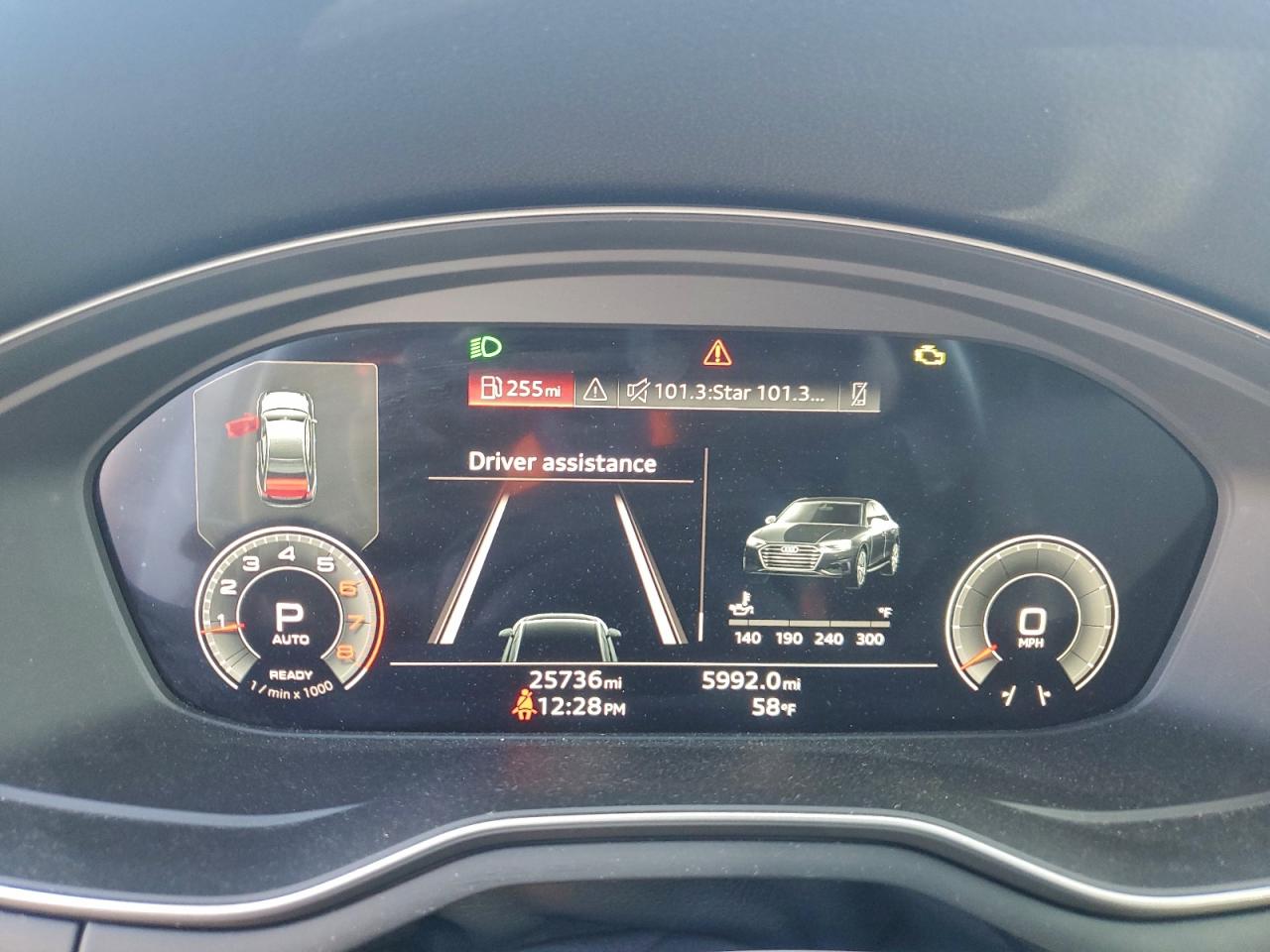 AUDI A4 PREMIUM PLUS 40