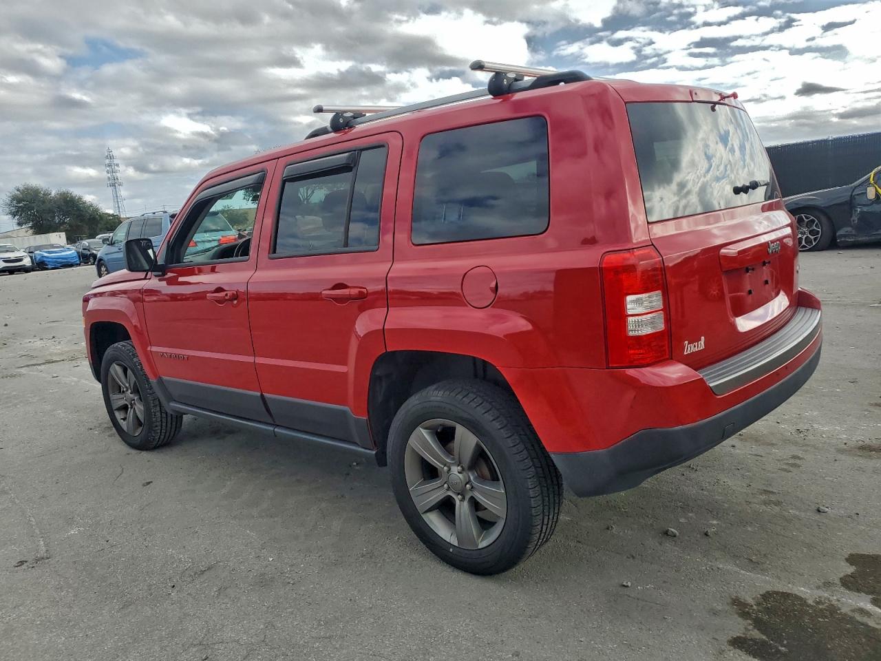 Lot #3315909138 2016 JEEP PATRIOT SP