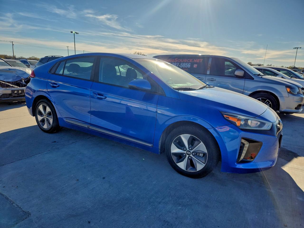 Lot #3315668782 2017 HYUNDAI IONIQ