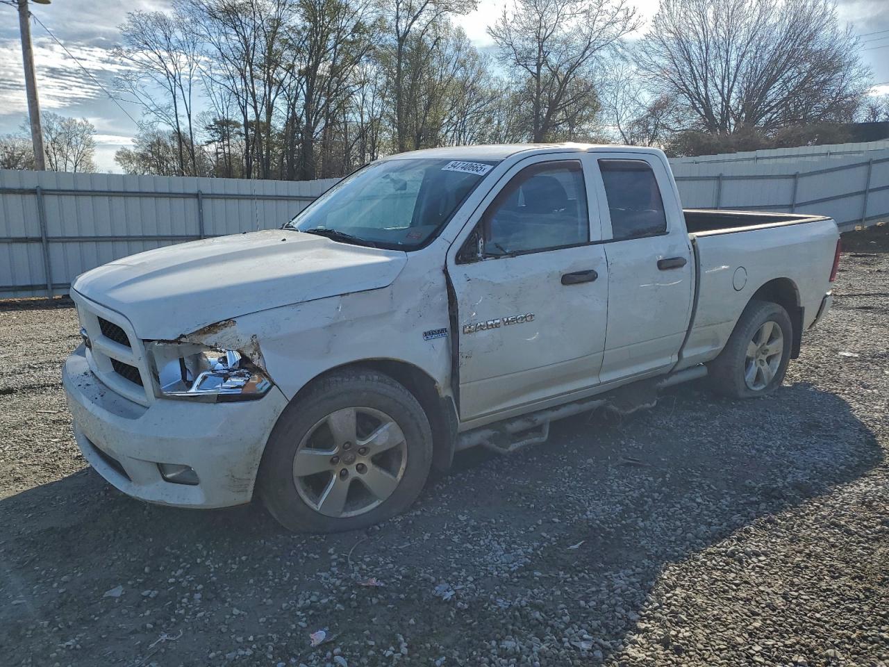 DODGE RAM 1500 ST