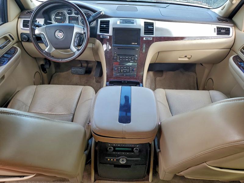 2009 CADILLAC ESCALADE L #3304523458