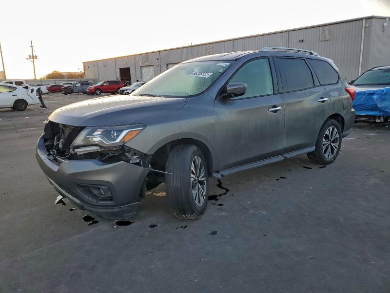 2017 NISSAN PATHFINDER #3311557270