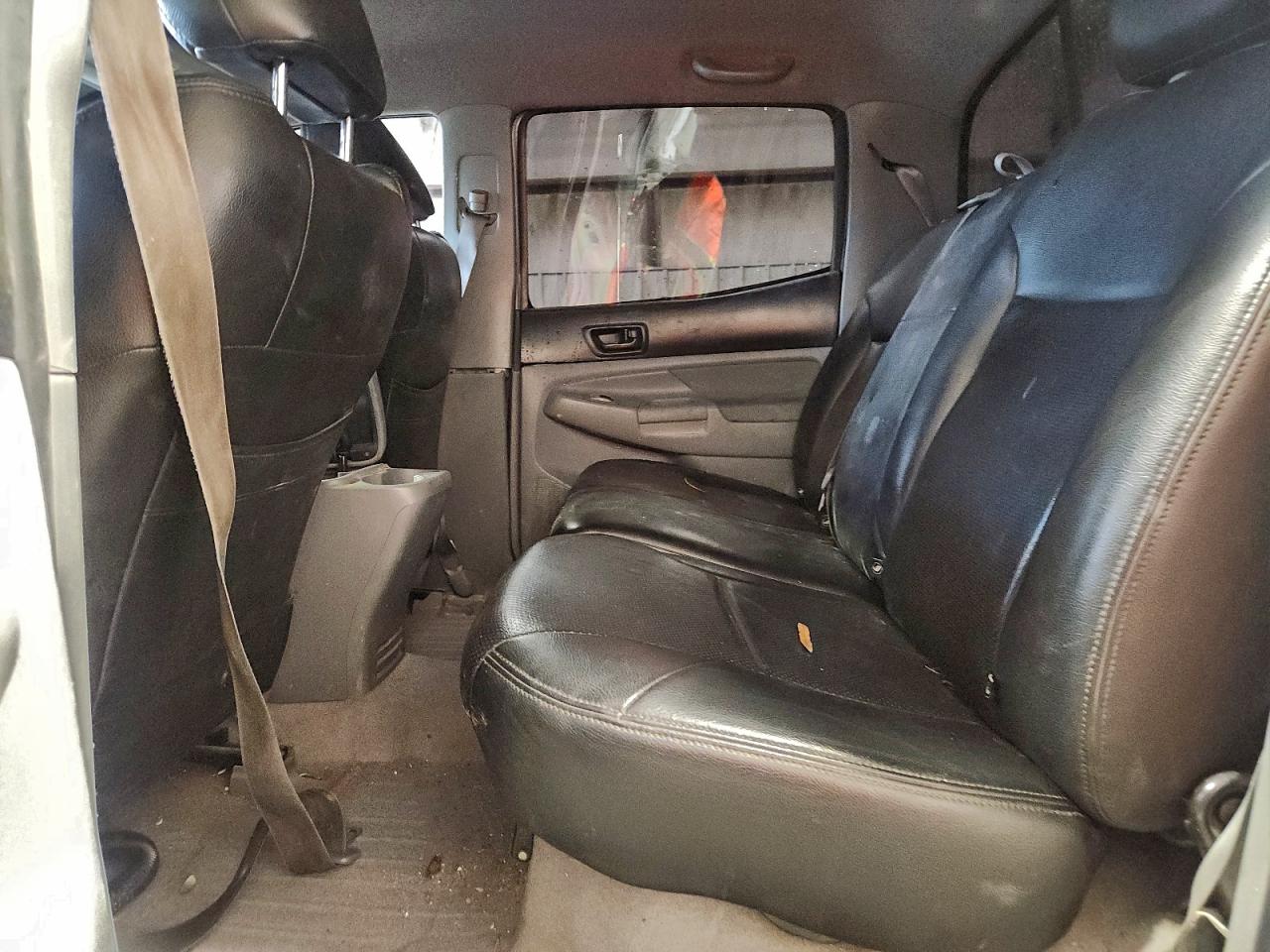 TOYOTA TACOMA DOUBLE CAB