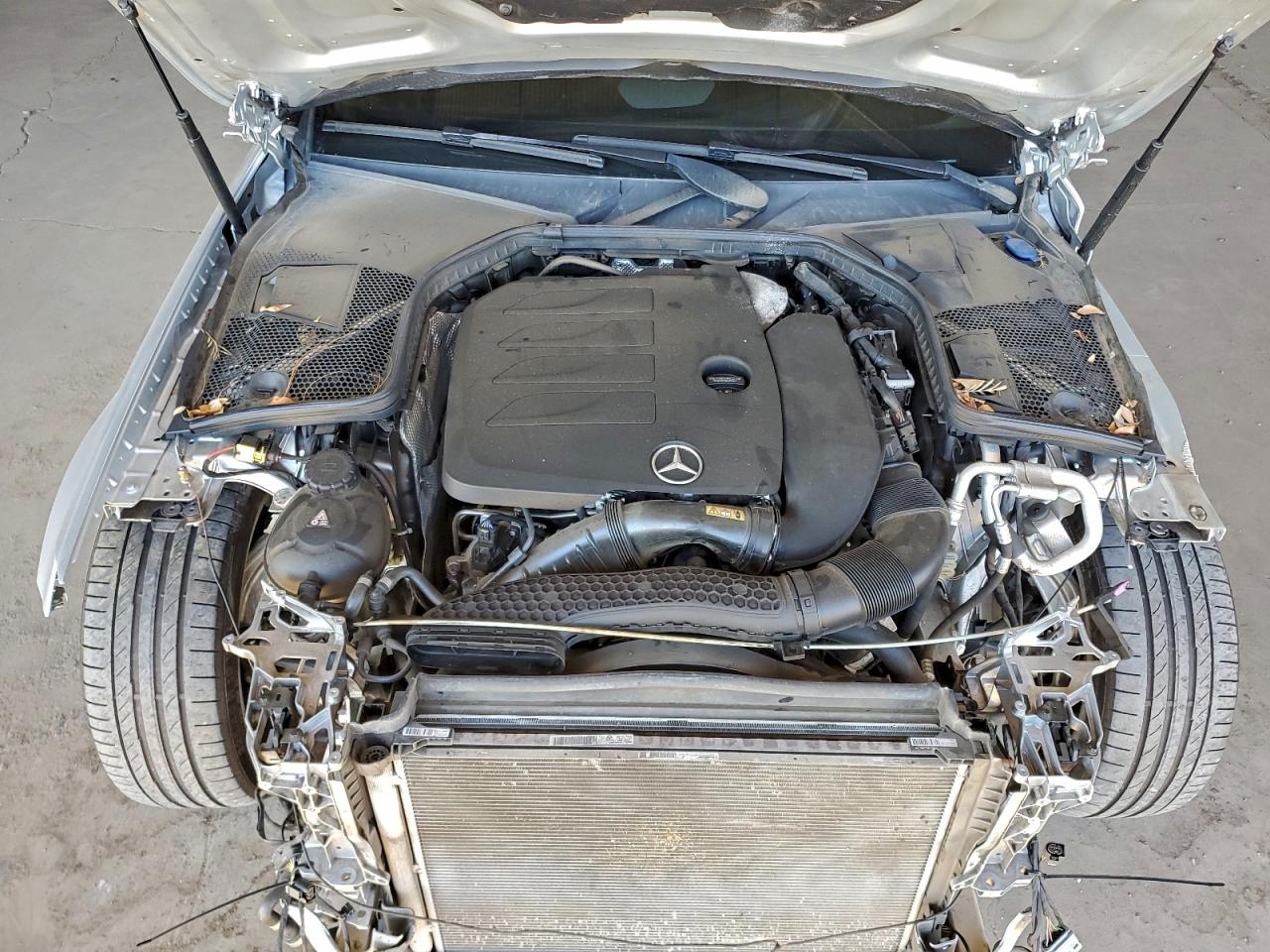 MERCEDES-BENZ C-CLASS 300