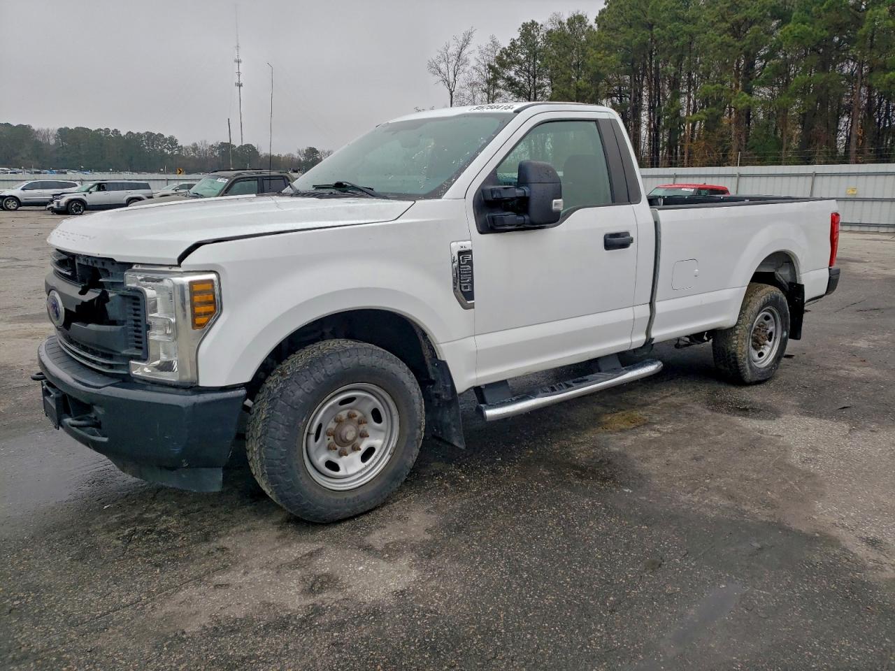FORD F-250 SUPER DUTY