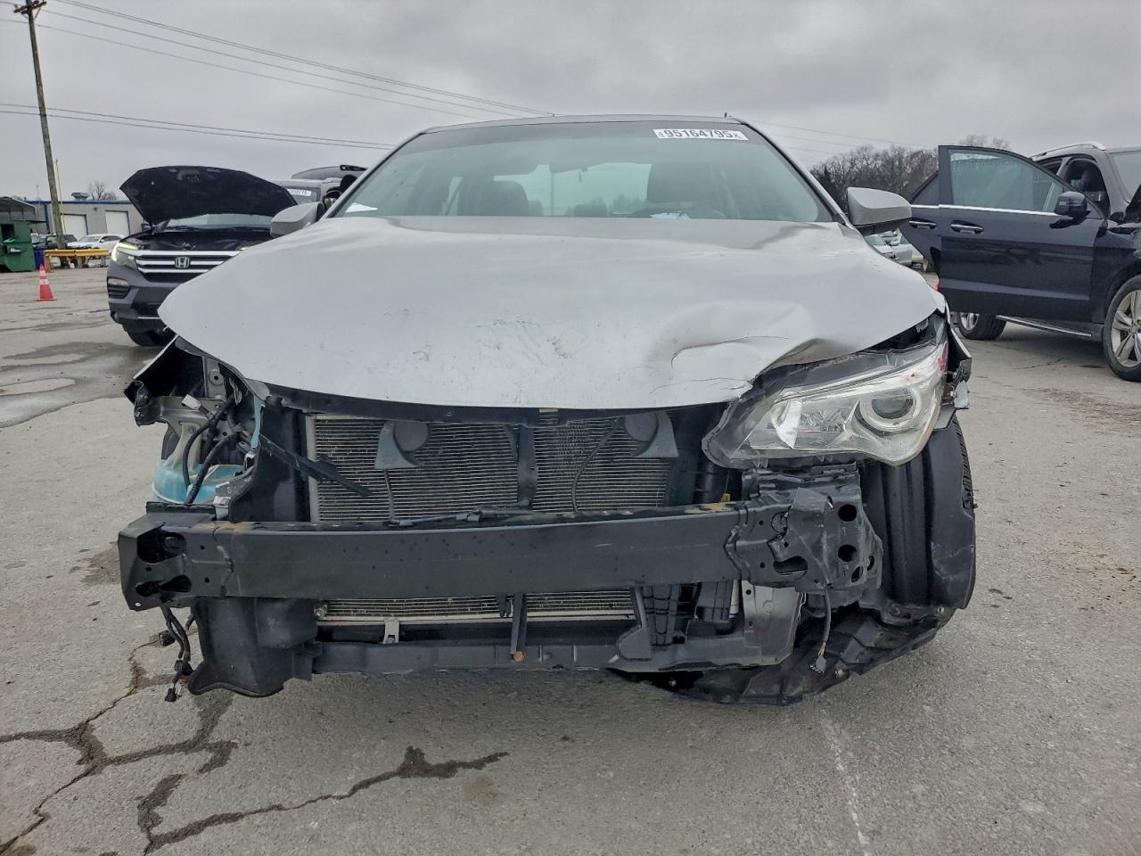 Lot #3309536595 2017 TOYOTA CAMRY LE