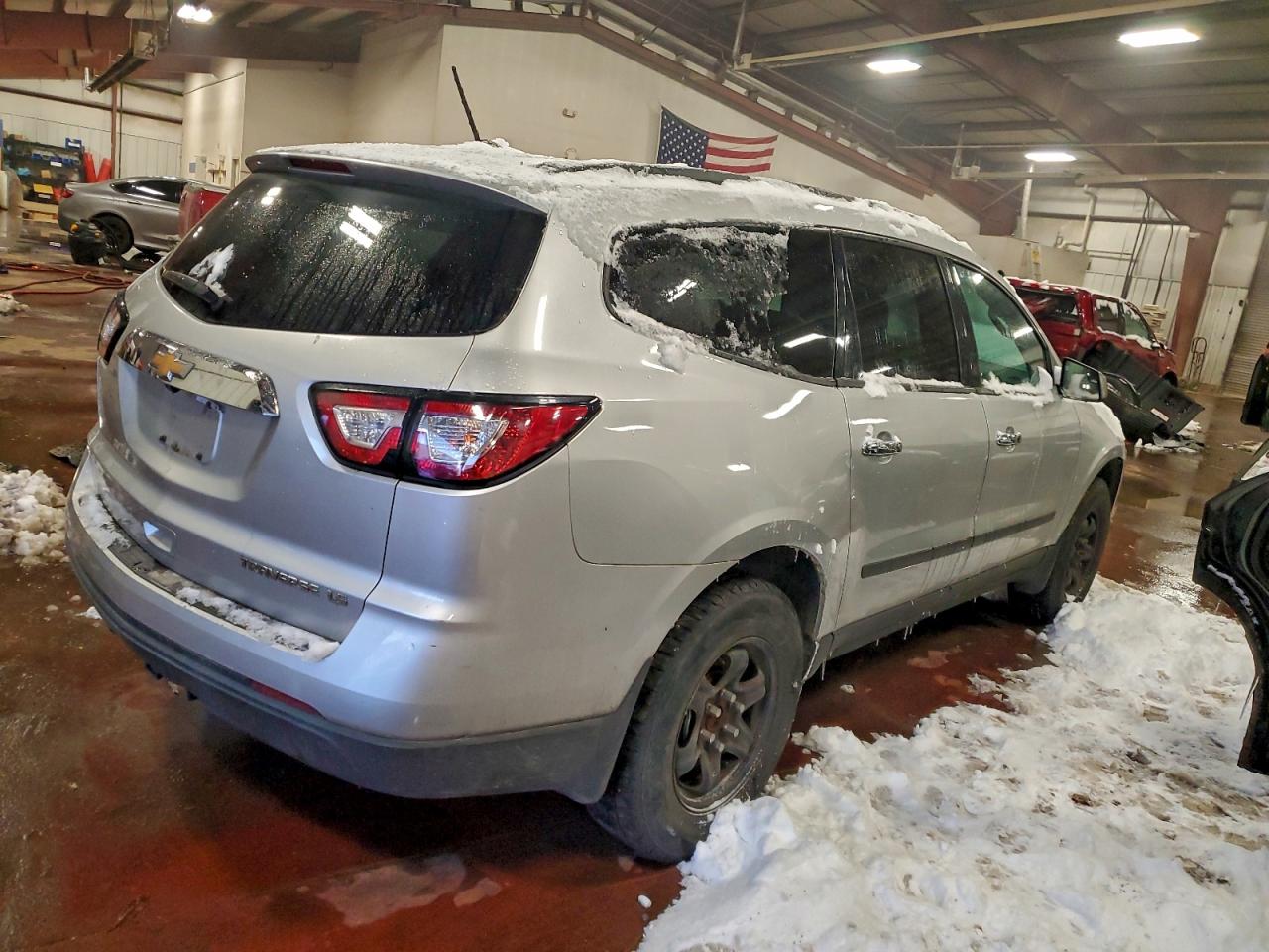 CHEVROLET TRAVERSE LS