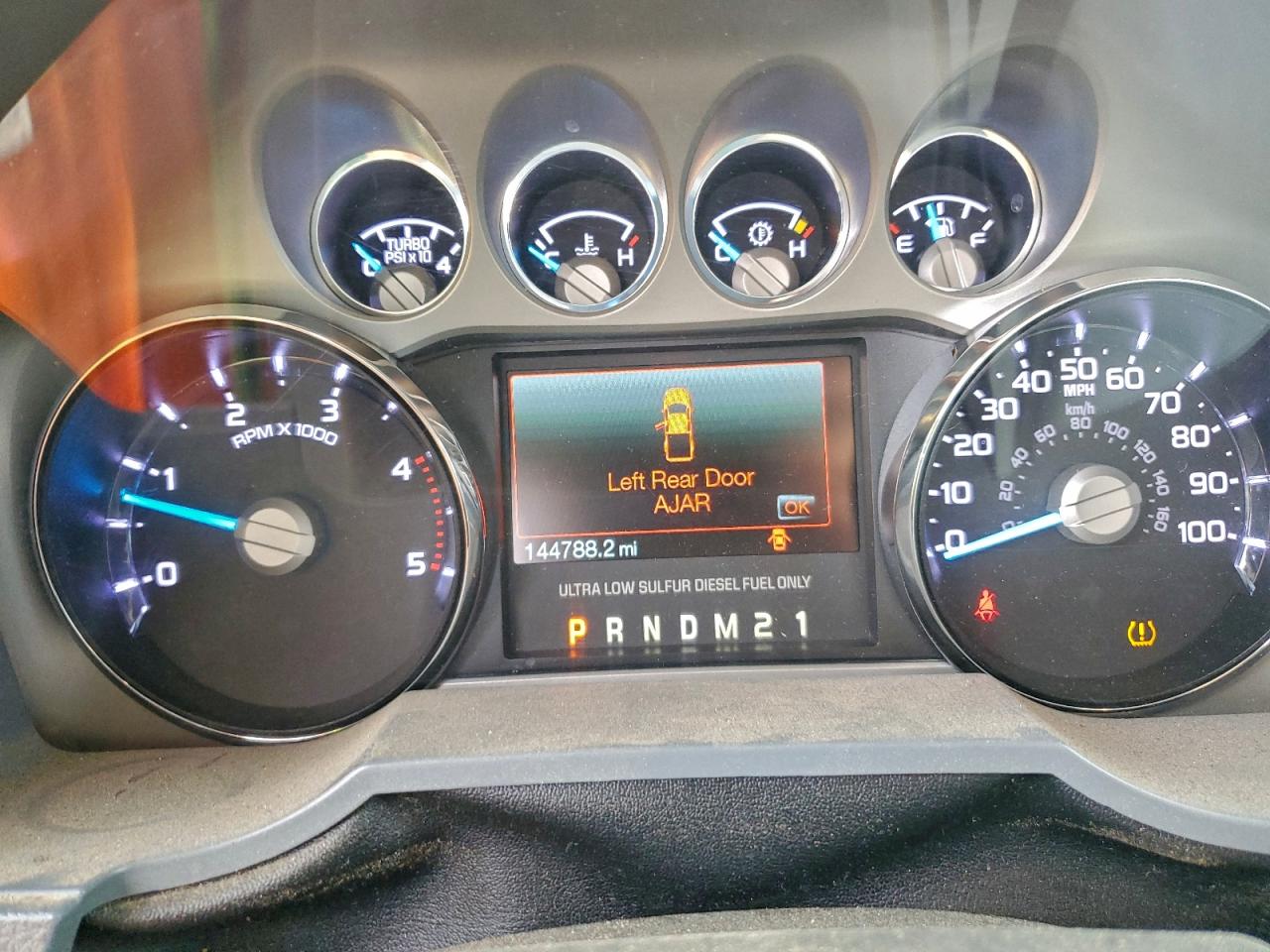 FORD F-250 SUPER DUTY