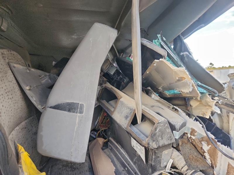 2020 KENWORTH T680 #3304536440