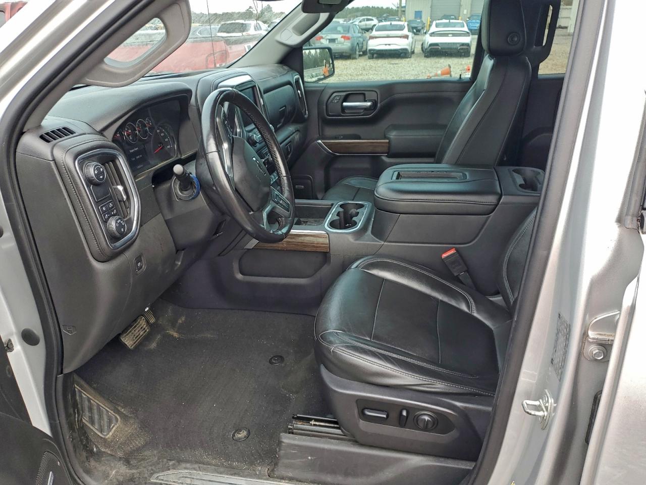 CHEVROLET SILVERADO C1500 RST