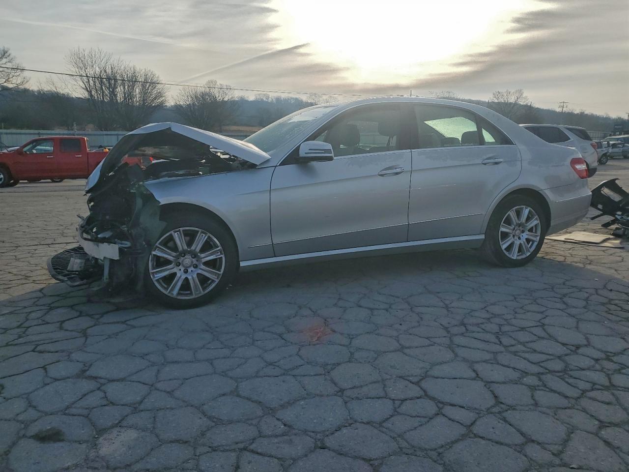 MERCEDES-BENZ E-CLASS 350