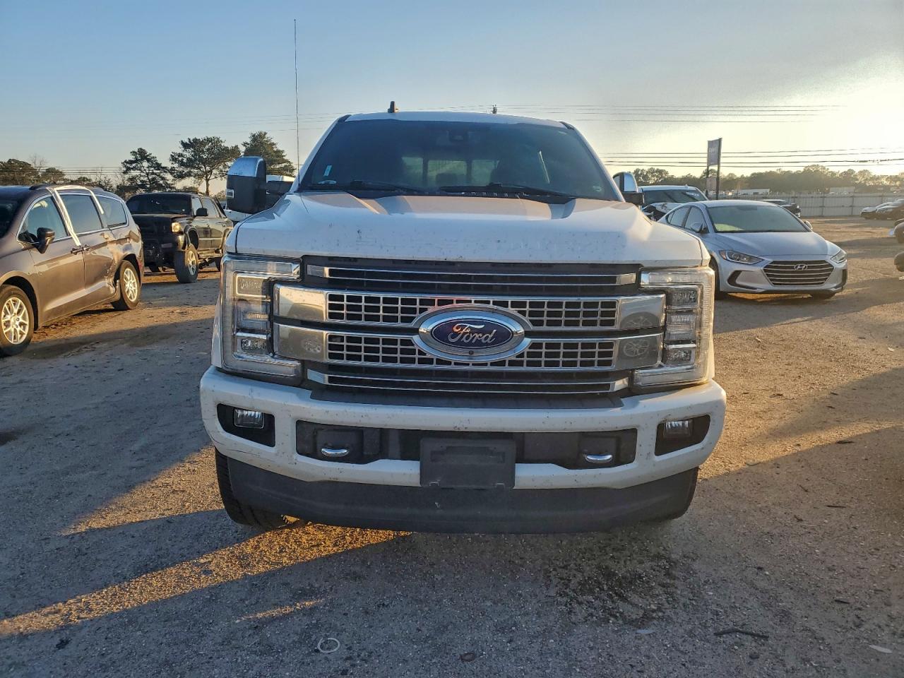 FORD F-250 SUPER DUTY