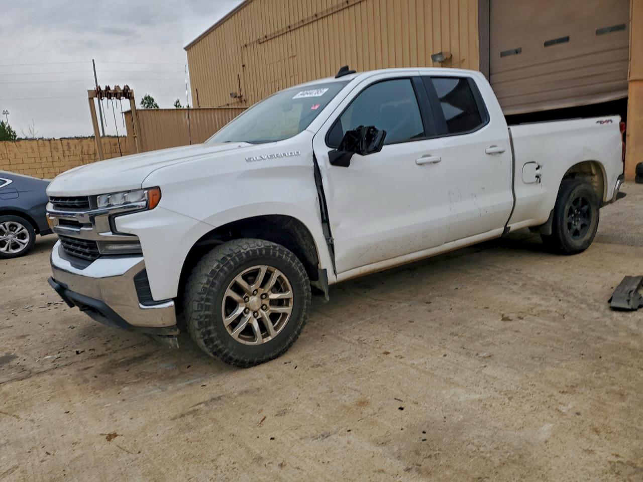 Lot #3316740423 2020 CHEVROLET SILVERADO