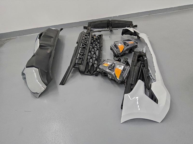 2025 CHEVROLET SILVERADO #3304683922