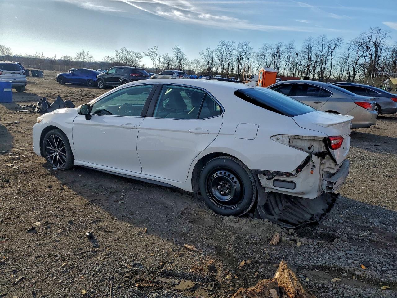Lot #3302758359 2019 TOYOTA CAMRY L