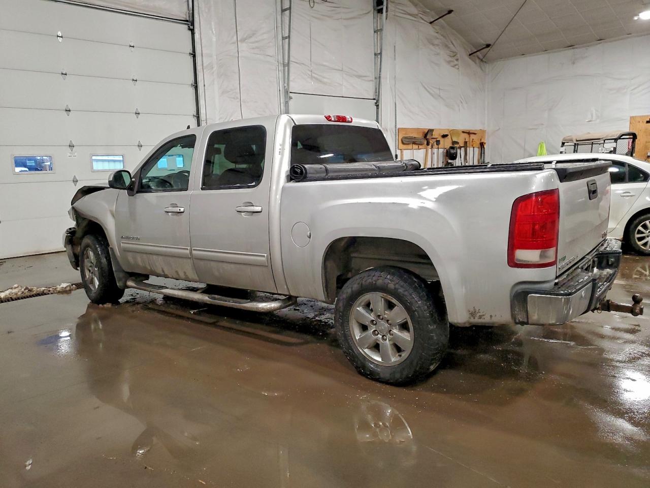 GMC SIERRA K1500 SLT