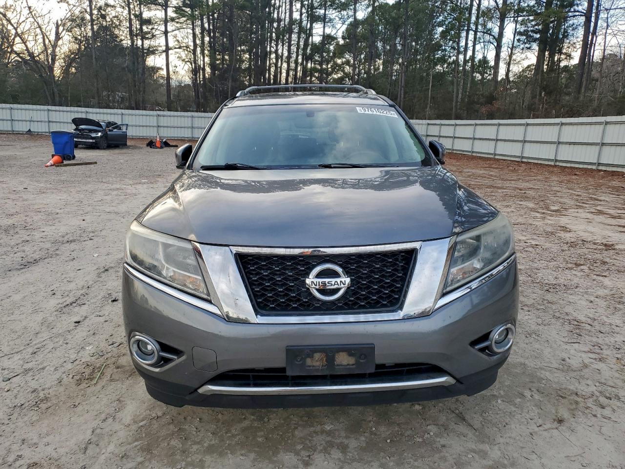 Lot #3319000327 2015 NISSAN PATHFINDER