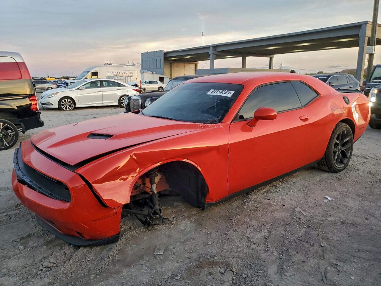 DODGE CHALLENGER SXT