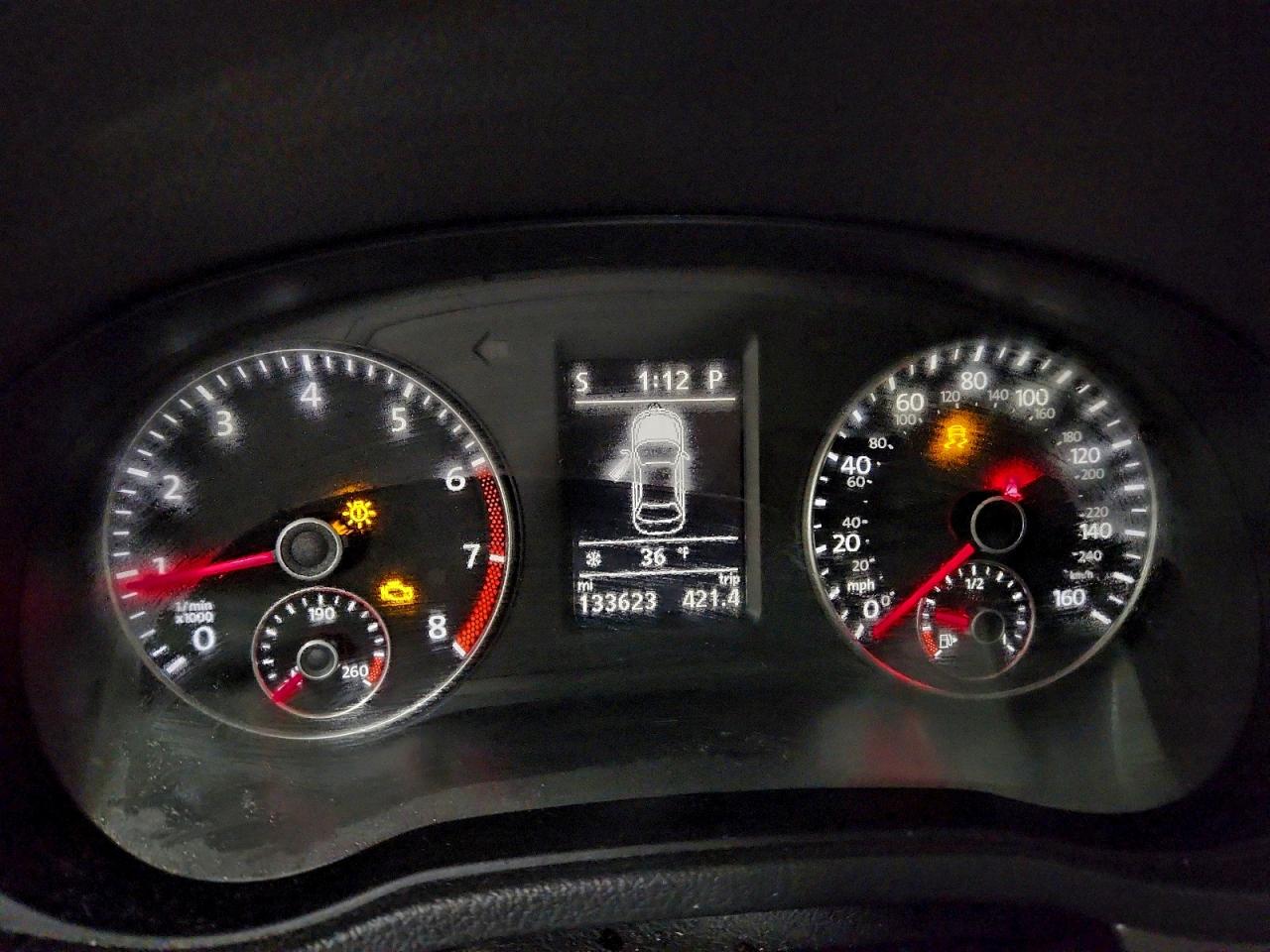 VOLKSWAGEN PASSAT SE